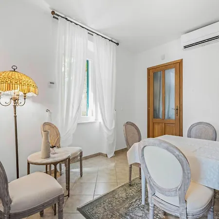 Apartmán Anna Varos By Interhome