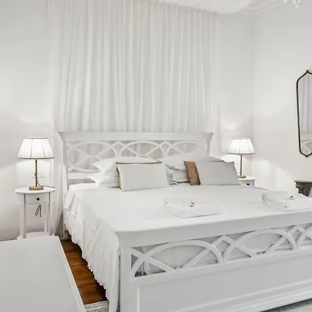 Anna Varos By Interhome Apartmán Split