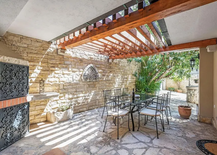 Anna Varos By Interhome 아파트