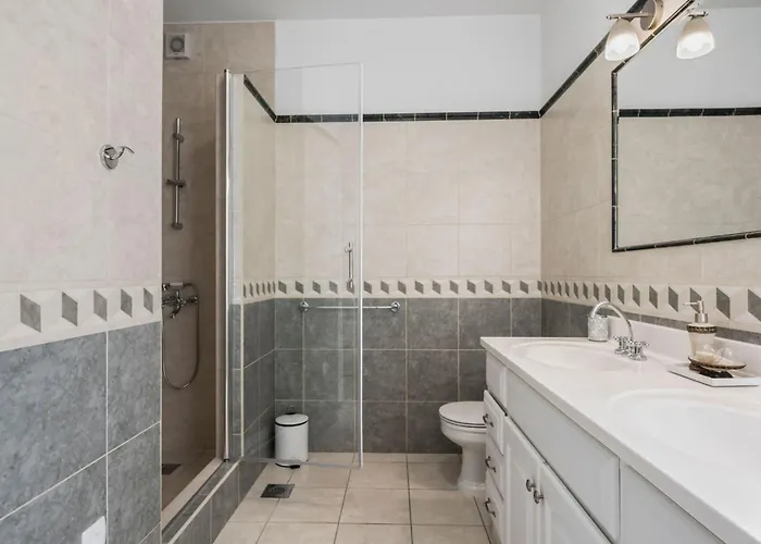 Anna Varos By Interhome 아파트